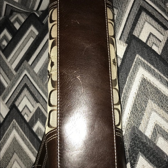 Coach Hampton brown signature flap shoulder bag - Picture 6 of 8